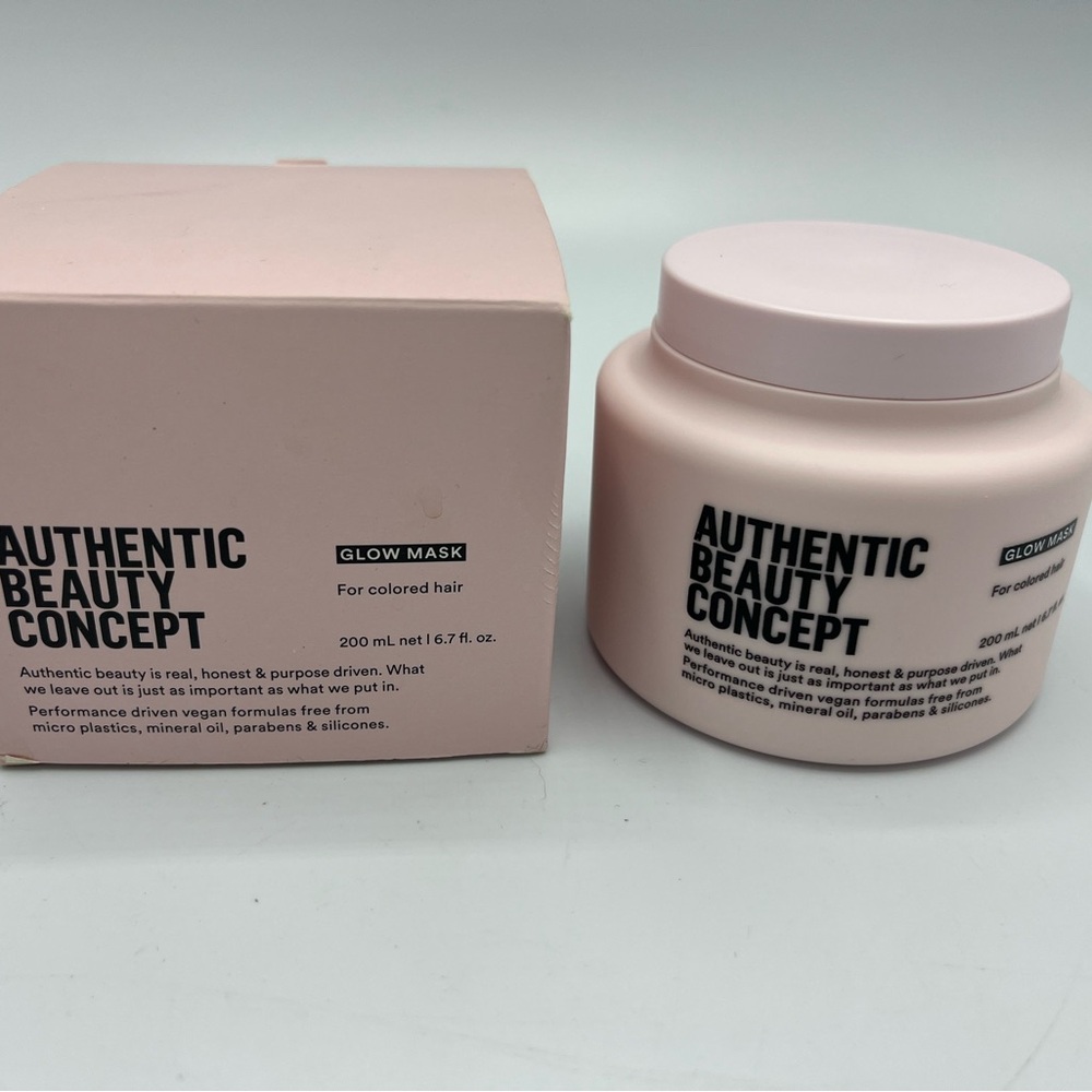 Authentic Beauty Concept Glow Mask for Colored Hair